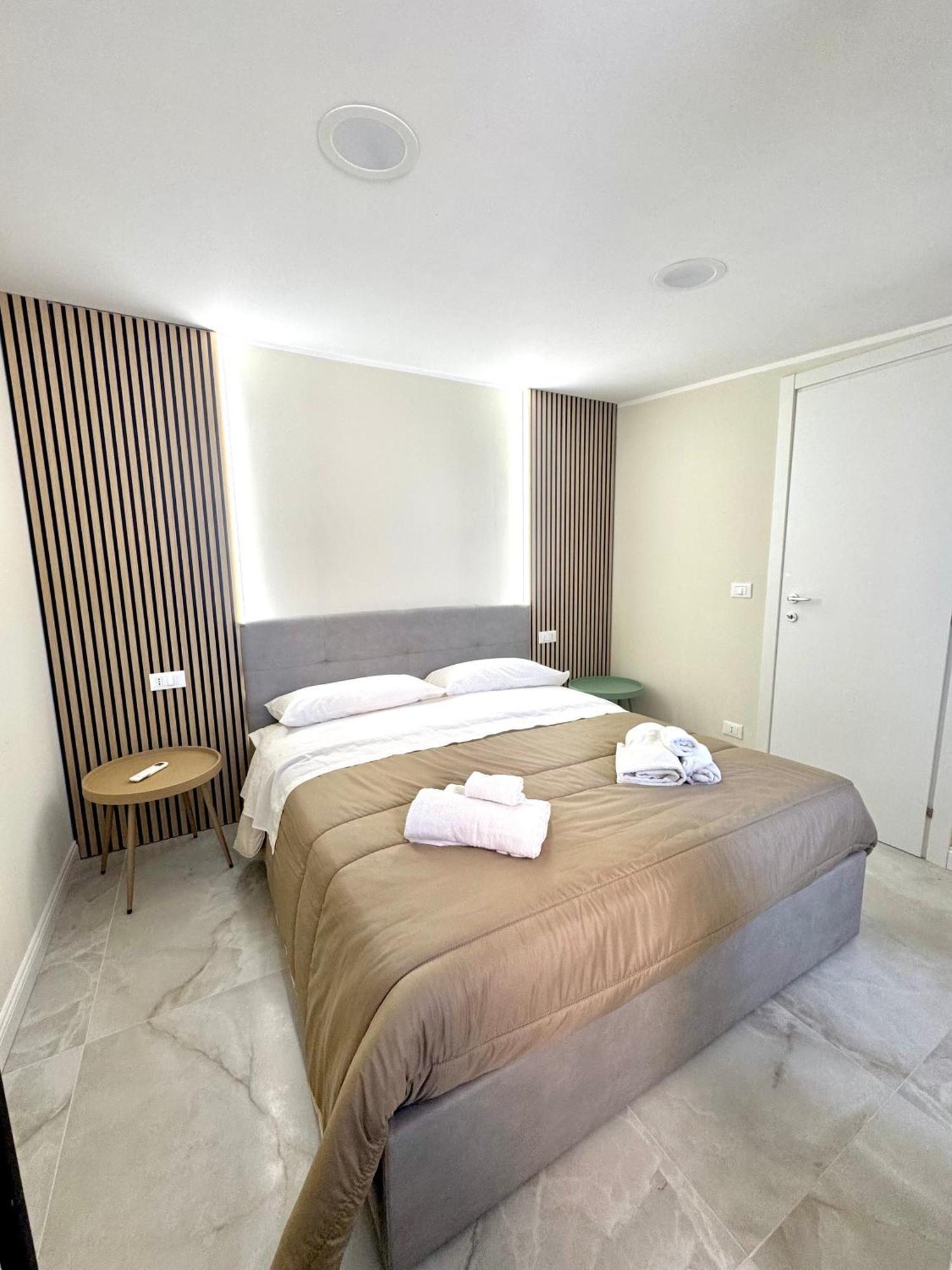Charm Airport Bed and Breakfast Reggio di Calabria Eksteriør billede