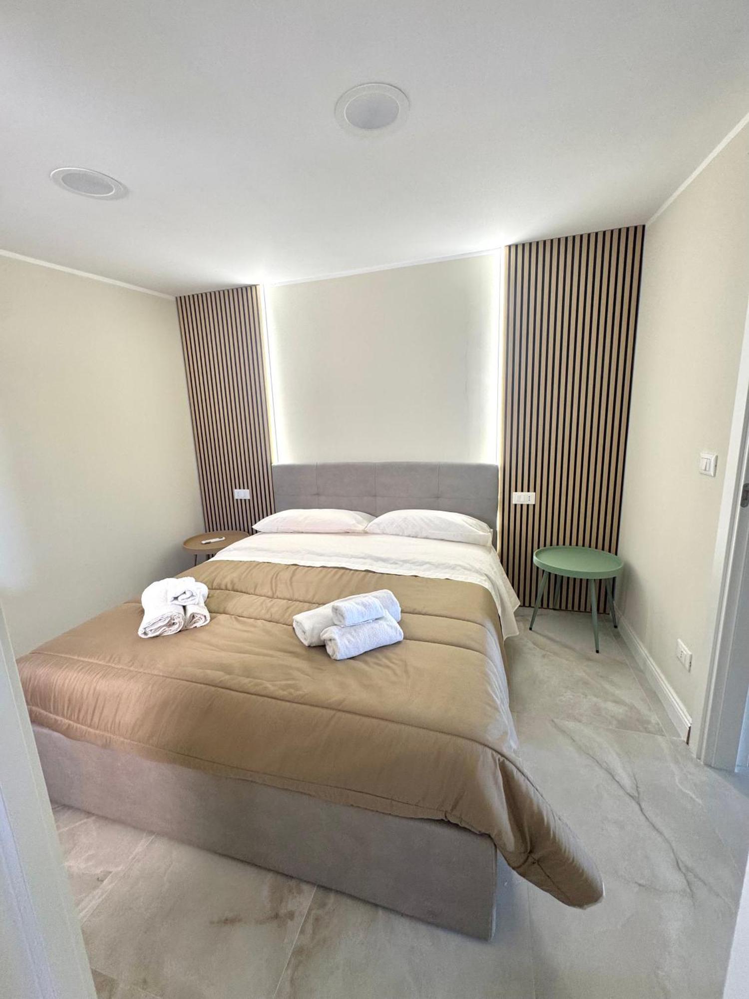Charm Airport Bed and Breakfast Reggio di Calabria Eksteriør billede