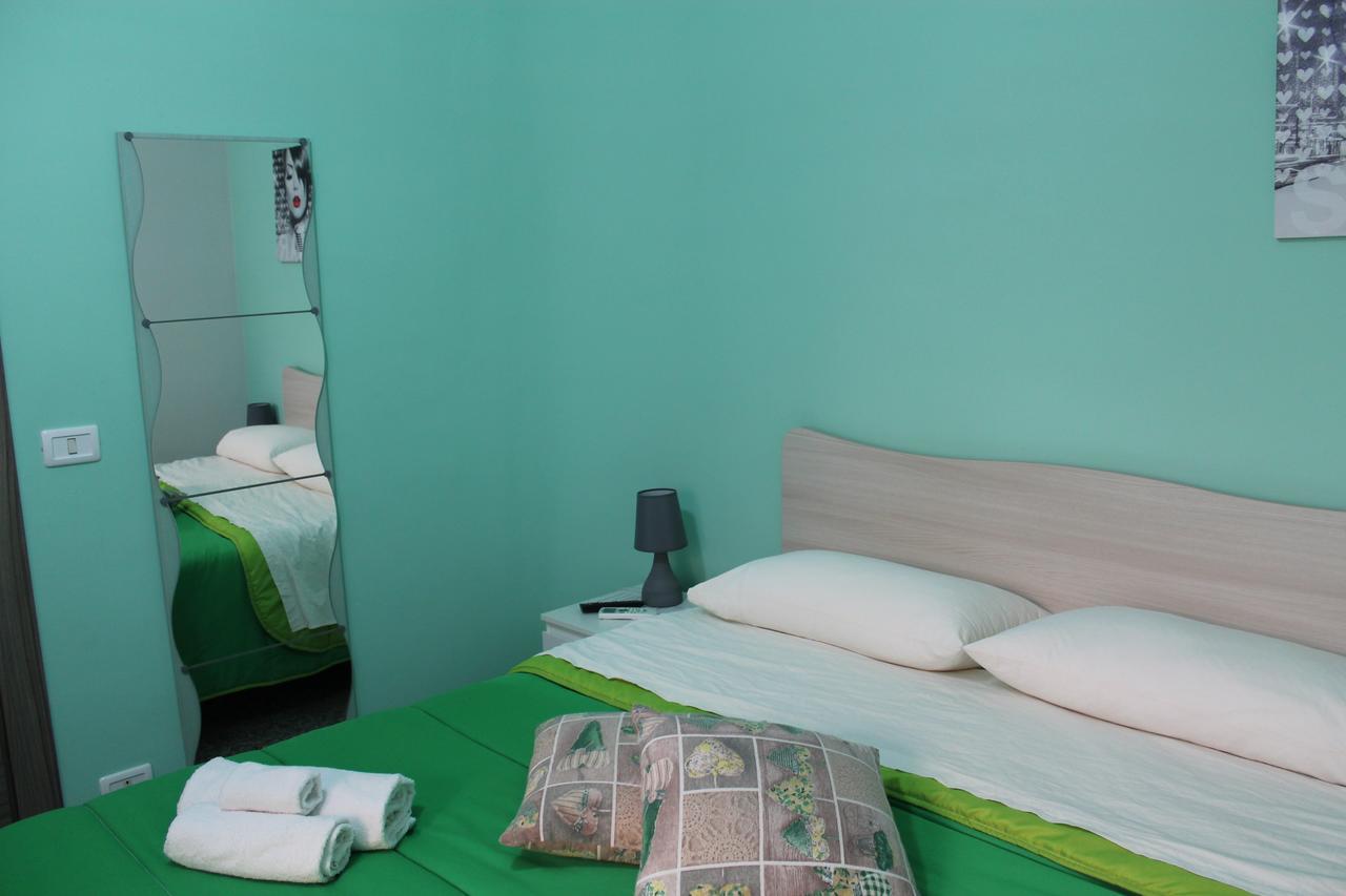 Charm Airport Bed and Breakfast Reggio di Calabria Eksteriør billede
